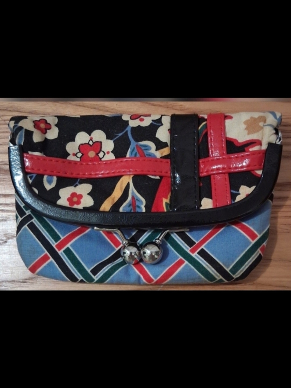 NWOT Vera Bradley Sun Valley Boho Geometic Flap Over Kiss Lock Clutch Purse Bag